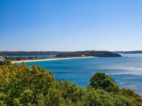 A Little Piece Of Paradise - Tourism Caloundra 0