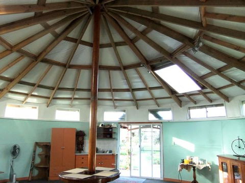 A Victor Harbour Retreat Aldinga-The Round Cottage - Tourism Caloundra 2