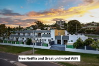 Book Gladstone Accommodation Vacations Tourism Caloundra Tourism Caloundra