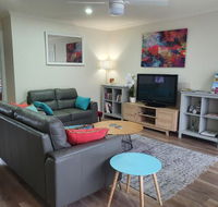 Abalone Guest Accommodation - Tourism Caloundra