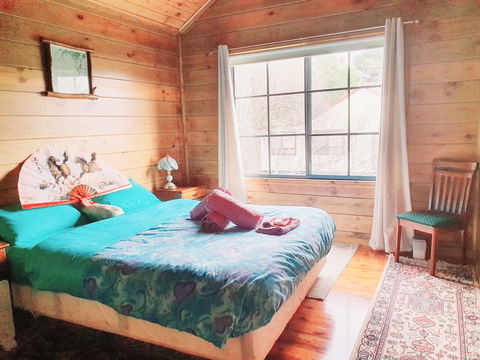 Abelia Cottages SPA Lakeside COTTAGE No 2 - Tourism Caloundra 2