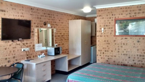 Aberdeen Motel - Tourism Caloundra 1
