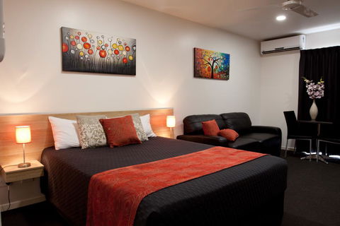 Abode37 Motel Emerald - Tourism Caloundra 2