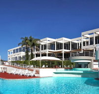 Absolute Beachfront Opal Cove Resort - Tourism Caloundra