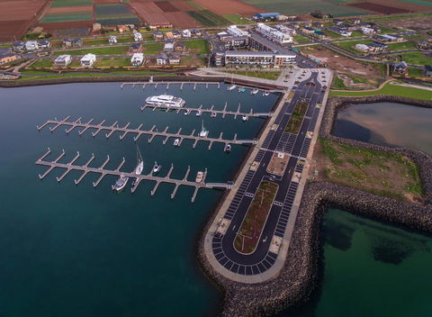 Absolute Waterfront Apt 319 Lighthouse - Tourism Caloundra 2