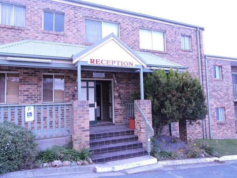 Acacia Snowy Motel - Tourism Caloundra 2