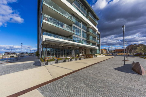 Accommodate Canberra - Aurora - Tourism Caloundra 2