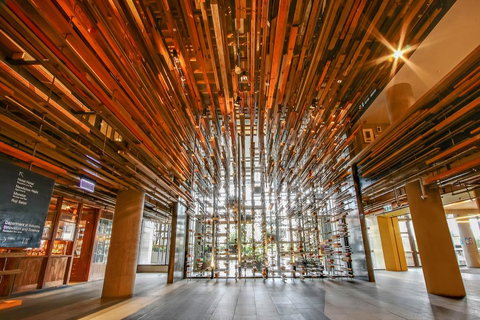 Accommodate Canberra- Nishi - Tourism Caloundra 0