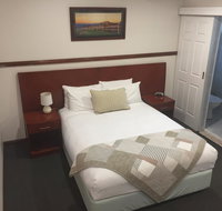 Across Country Motel and Serviced Apartments - Tourism Caloundra