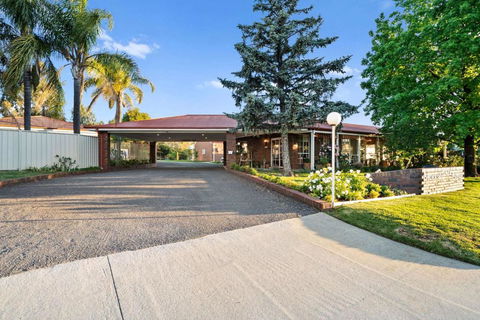 Econo Lodge Border Gateway Wodonga - Tourism Caloundra 1