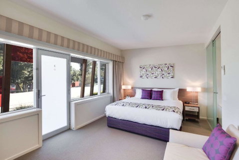 Drouin Motel - Tourism Caloundra 2