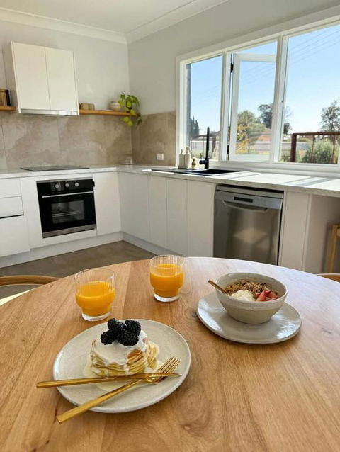 Dreamy Staiz - Riverland Abode - Tourism Caloundra 1