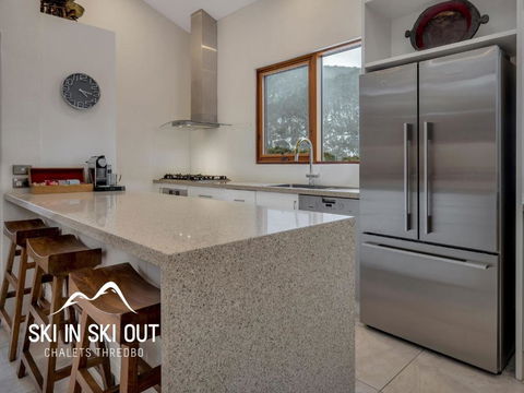 Eagles View 1 - Tourism Caloundra 3