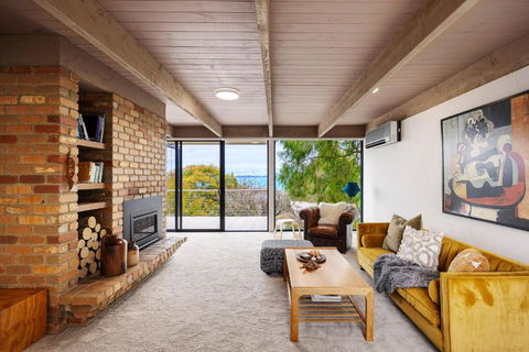 Echo Beach In Somers - Tourism Caloundra 0