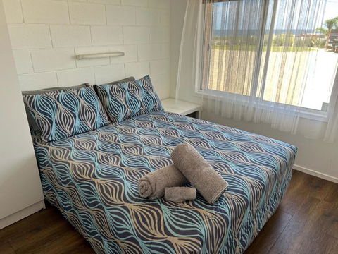 Edithburgh Foreshore Apartments - Tourism Caloundra 2