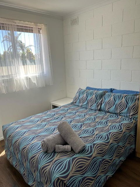 Edithburgh Foreshore Apartments - Tourism Caloundra 1
