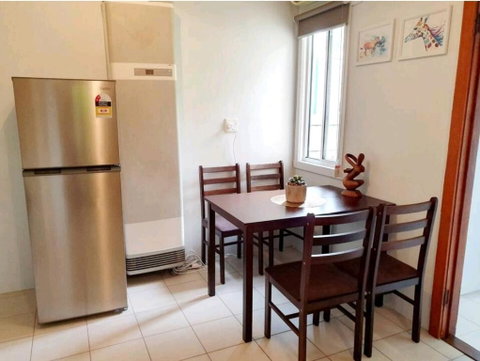 Entire 3 Bedroom Doveton House, No Sharing - Tourism Caloundra 2