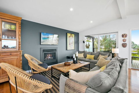 Evans Beach Retreat - Tourism Caloundra 3