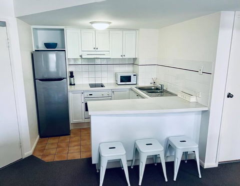 Gold Coast Calypso Resort, Coolangatta Beach - Tourism Caloundra 4