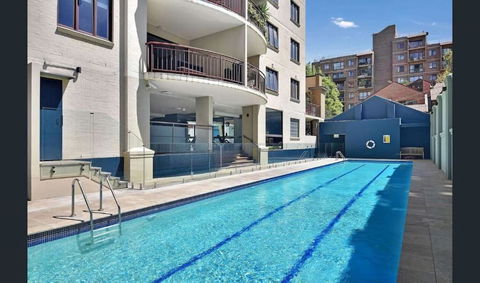 Garden Terrace Pool Gym Trendy Hideaway - Tourism Caloundra 0