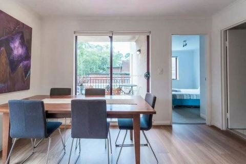 Garden Terrace Pool Gym Trendy Hideaway - Tourism Caloundra 2