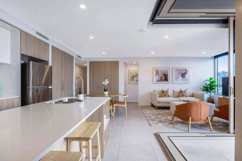 Gabba Oasis:Luxury 3BRM Apt Pool - Tourism Caloundra 4