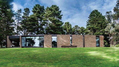 Gabion Hill House Glenlyon - Tourism Caloundra 1