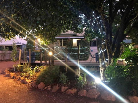 Gallery House Dwellingup - Tourism Caloundra 3