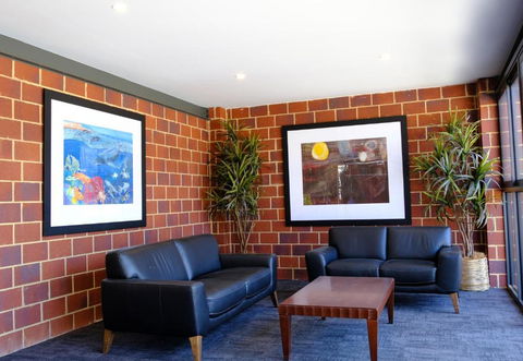 Gallery Hotel Manjimup - Tourism Caloundra 4