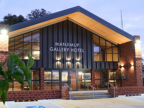 Gallery Hotel Manjimup - Tourism Caloundra 0