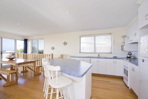 Gannon - Tourism Caloundra 3