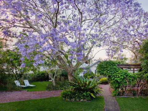 Garden Cottage - Tourism Caloundra 0