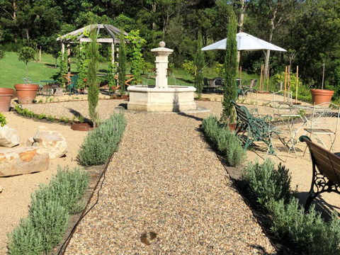Garden Hill Retreat South Coast Australia - Tourism Caloundra 2