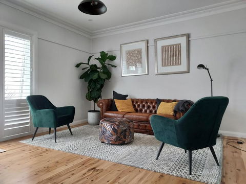 Garden Of Eden Boutique Cottage And Spa - Tourism Caloundra 3