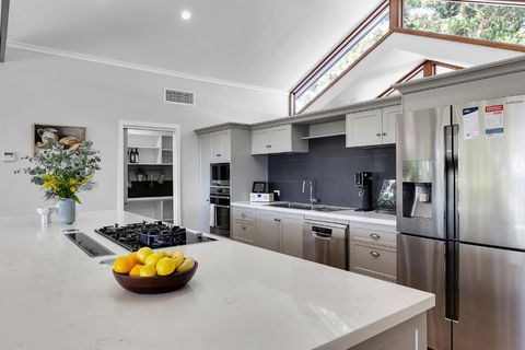 Gardners Ridge Estate - Tourism Caloundra 1