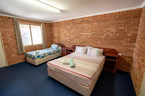 Gascoyne Hotel - Tourism Caloundra 4
