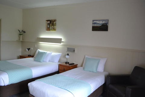 Gatton Motel - Tourism Caloundra 1