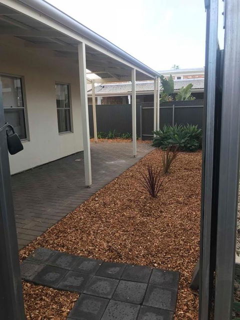 Gawler Townhouse U1 1 Bedroom - Tourism Caloundra 3