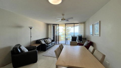 Gazeaway Unit 18 - Tourism Caloundra 4