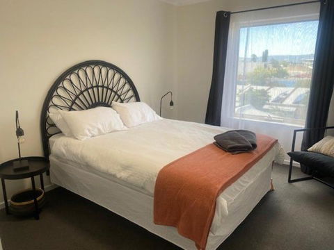Genshai On Eden - Tourism Caloundra 3