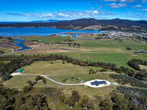 George River Park - Tourism Caloundra 1
