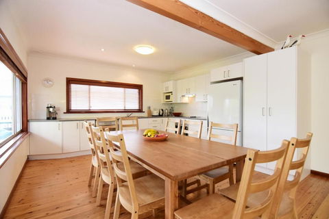 GERR14C - Salty Dog - Tourism Caloundra 2