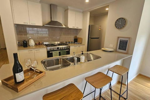 Getaway On Amaroo Way - Tourism Caloundra 4