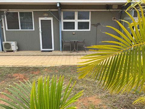 Getaway Villas Unit 383 - Tourism Caloundra 0