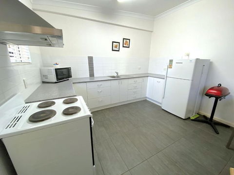 Getaway Villas Unit 385 - Tourism Caloundra 4