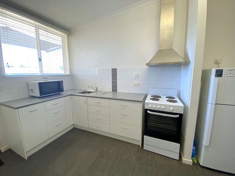 Getaway Villas Unit 386 - Tourism Caloundra 2