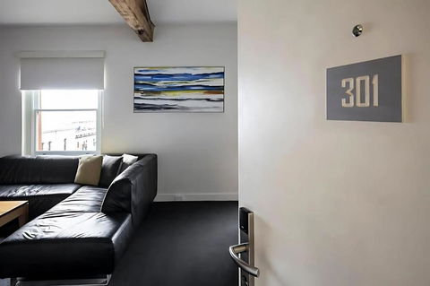 Gibson Mill Penthouse With Private Balcony - 301 - Tourism Caloundra 1