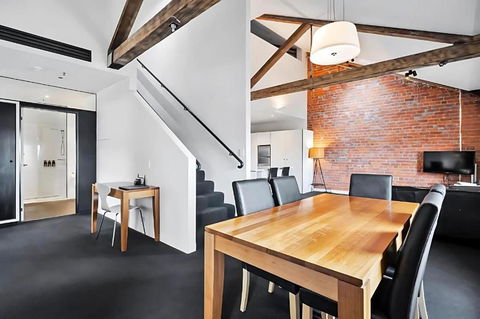 Gibson Mill Penthouse With Private Balcony - 301 - Tourism Caloundra 2