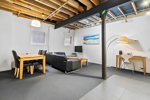 Gibson Mill Waterfront Warehouse Apartment - 203 - Tourism Caloundra 3