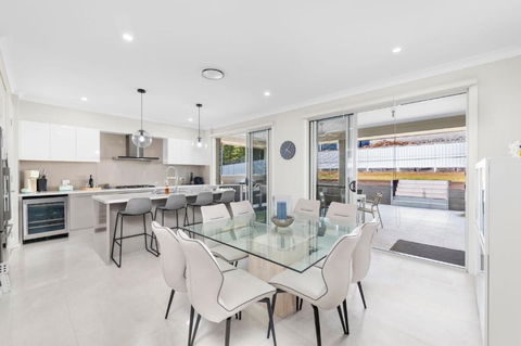 Giuseppina 3 Ebb Tide Way Corlette - Tourism Caloundra 4
